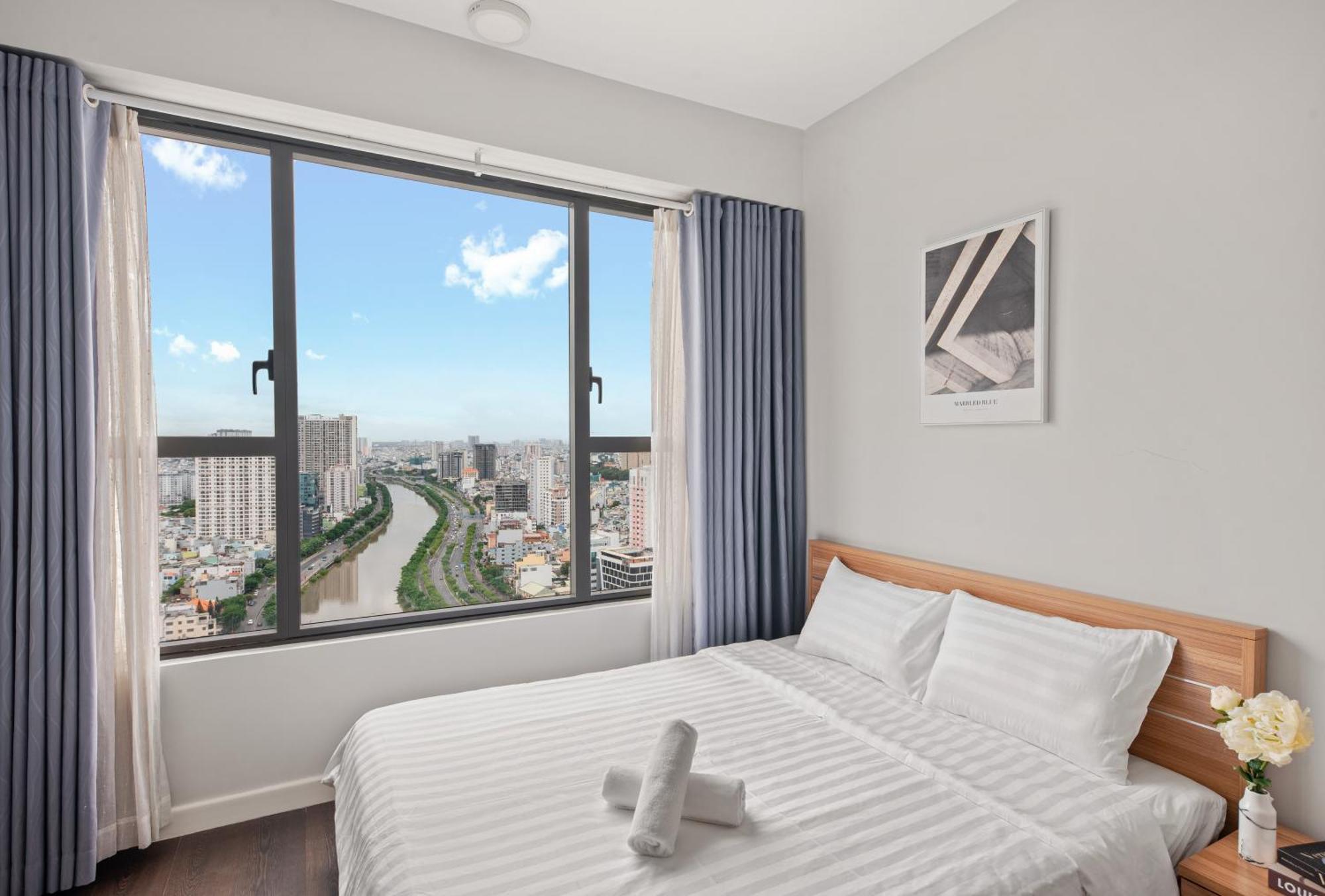 Stellar Cbd Rivergate Apartment - Pool - Free 4G Sim For 3 Nights Ho Şi Min Dış mekan fotoğraf